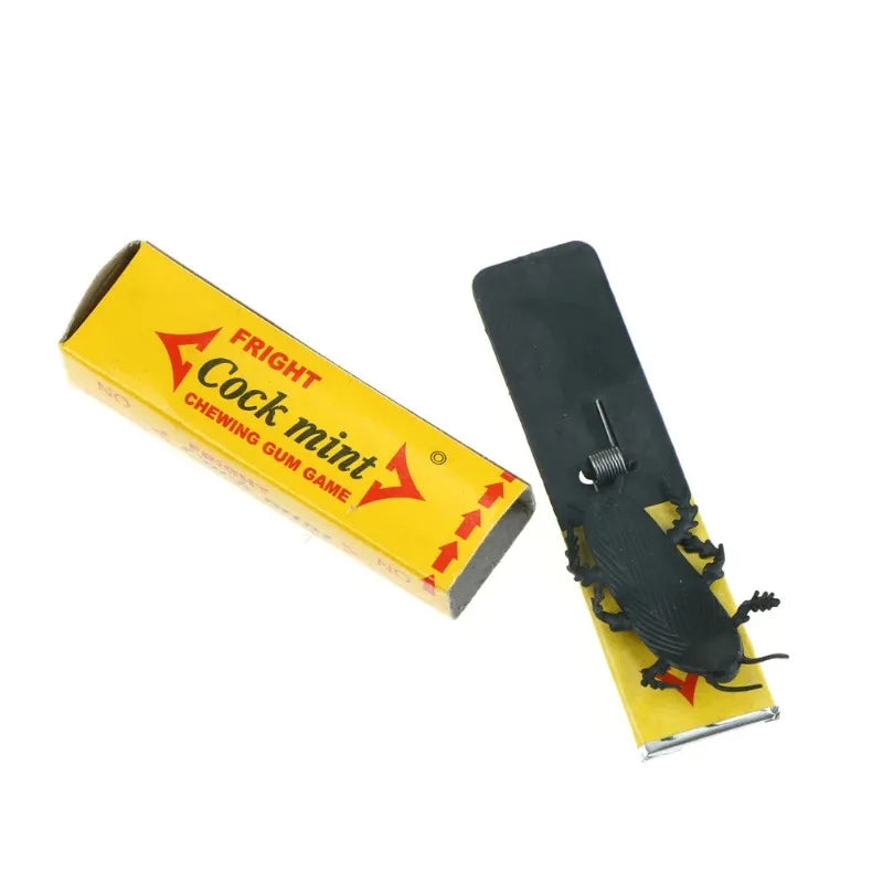 2PCS Joke Chewing Gum Shocking Toy Prank Trick Gag Cockroach Gum Farce  Gifts for Boyfriend Novelty