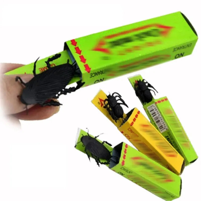 2PCS Joke Chewing Gum Shocking Toy Prank Trick Gag Cockroach Gum Farce  Gifts for Boyfriend Novelty