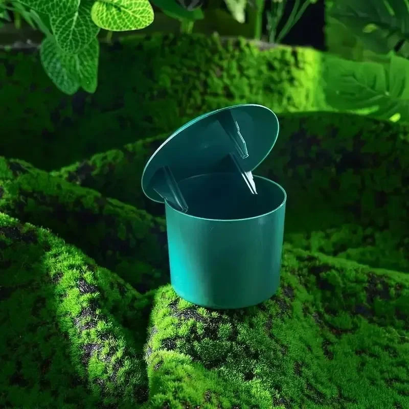 [High-Quality Snail Trap] Durable High-Quality Snail & Slug Trap - Safe Plastic Cage for Vegetables and Flowers