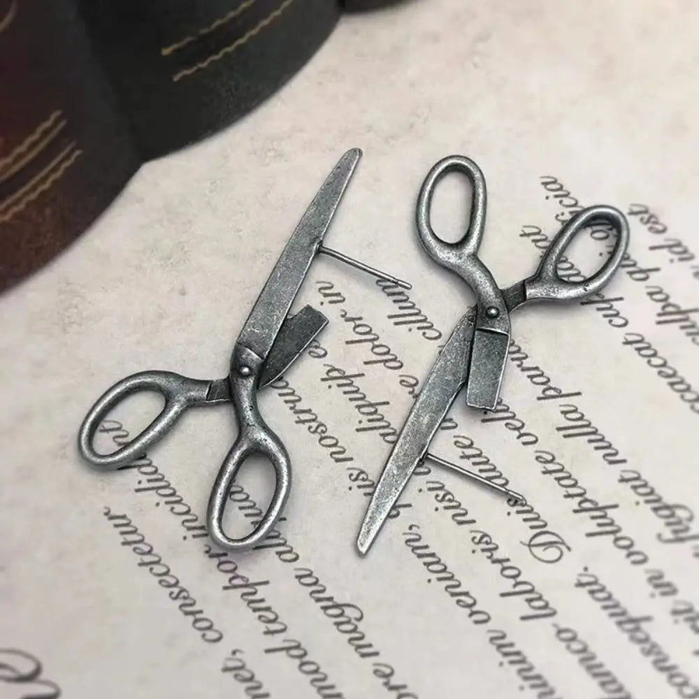 Exaggerated Weird Scissors Earrings Cool Ear Studs Cutter Earrings Studs Vintage Rock Shear Stud Earrings Party